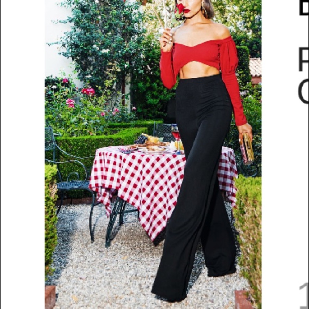 Wide leg pants